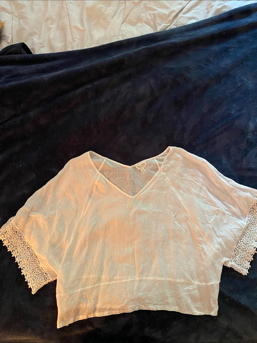 Nili Lotan Lightweight Linen White V-Neck Crochet Sleeve Women's Top